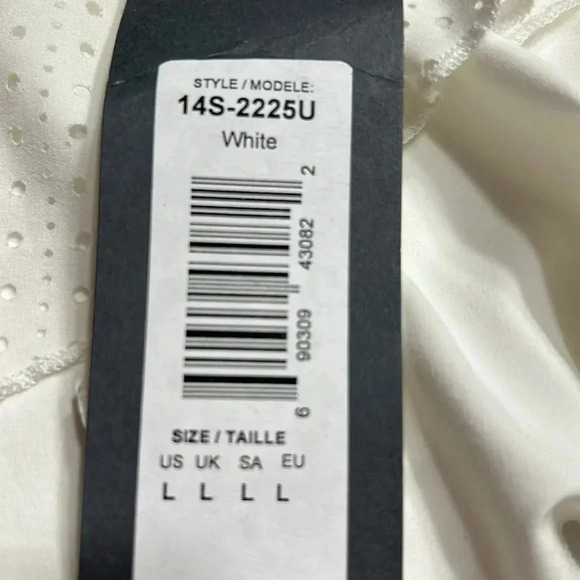 LIJA skort,women size large.White,tiered,eyelet,elastic waist ,flare,activewear - Picture 8 of 13